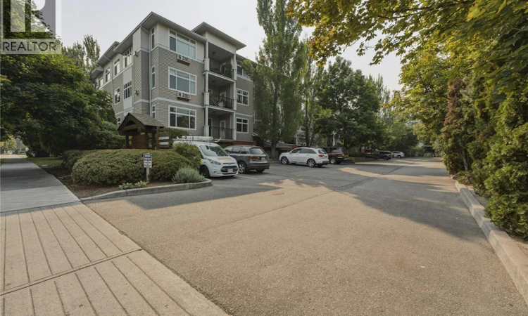 107-1235 Klo Road