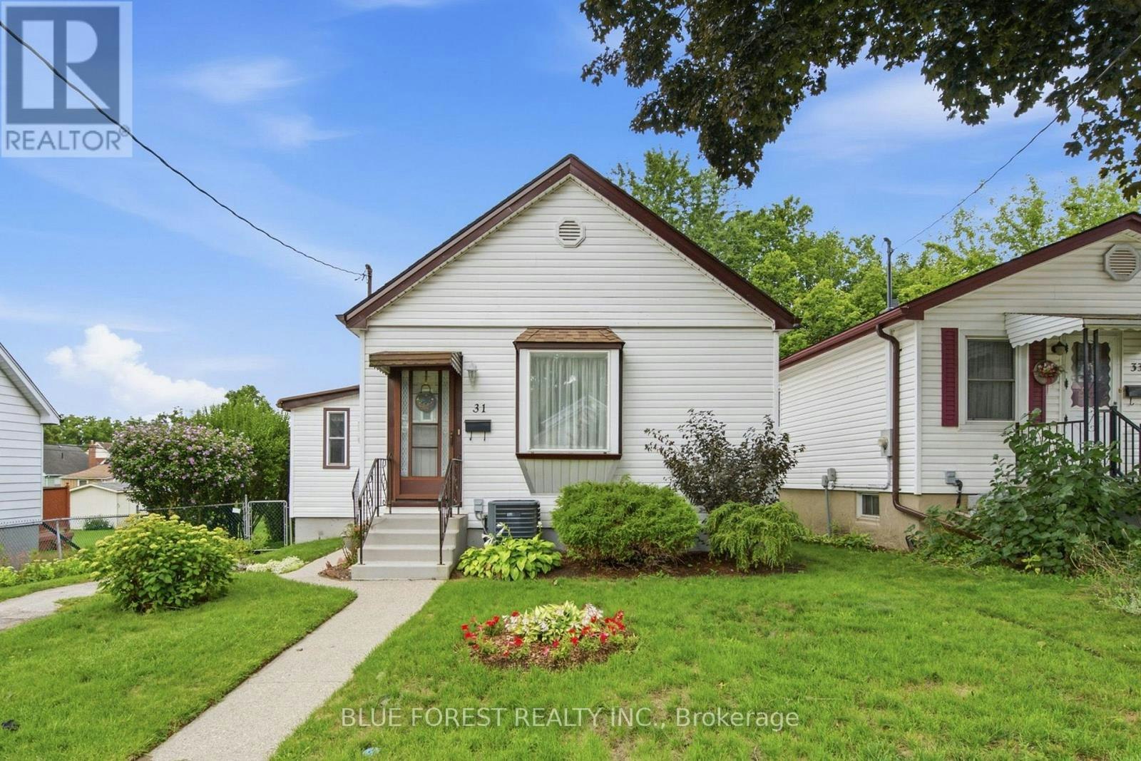 31 Barker Street, London, ON, N5Y 1X5