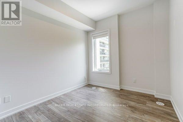 120-31 Farmstead Road, Toronto, ON, M2L 2X2 - 13