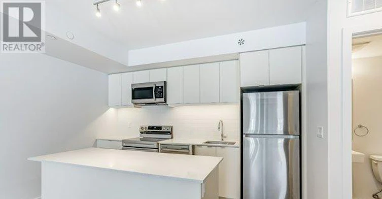 145-39 Farmstead Road, Toronto, ON, M2L 2X2