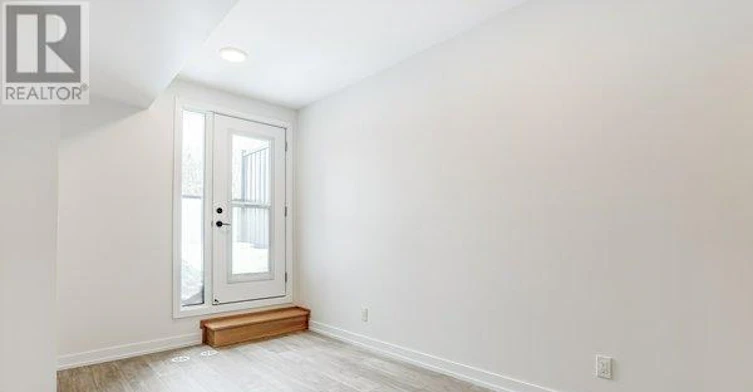 145-39 Farmstead Road, Toronto, ON, M2L 2X2 - 14