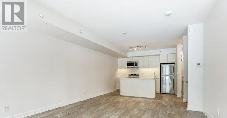 145-39 Farmstead Road, Toronto, ON, M2L 2X2 - 9