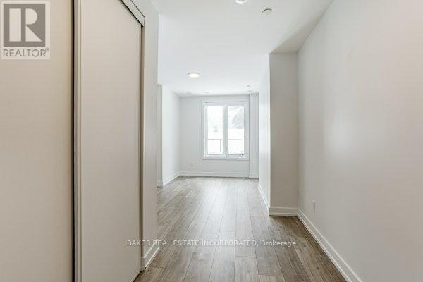 129-31 Farmstead Road, Toronto, ON, M2L 2X2 - 17