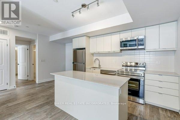 129-31 Farmstead Road, Toronto, ON, M2L 2X2 - 10