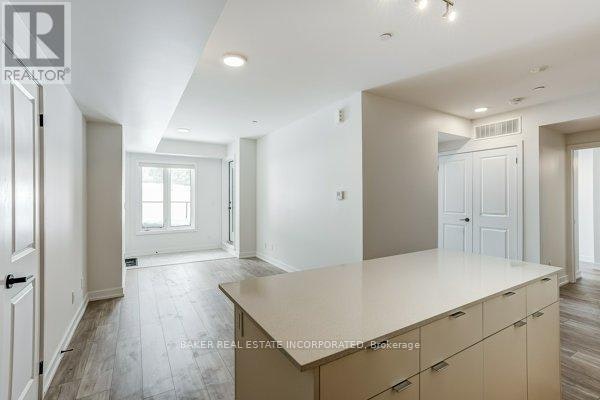 129-31 Farmstead Road, Toronto, ON, M2L 2X2 - 11
