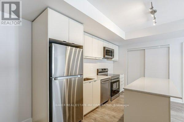 129-31 Farmstead Road, Toronto, ON, M2L 2X2 - 7