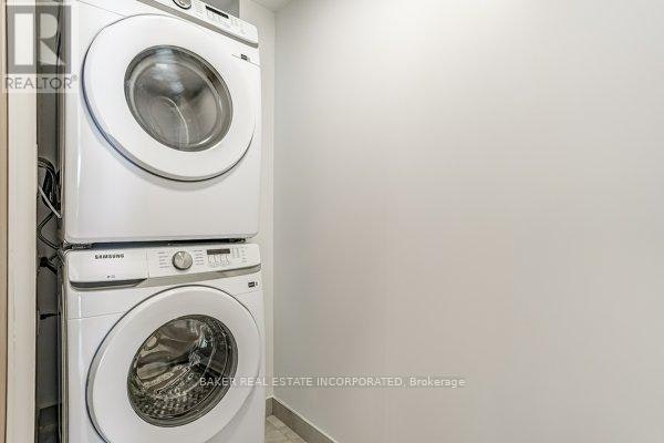 129-31 Farmstead Road, Toronto, ON, M2L 2X2 - 15
