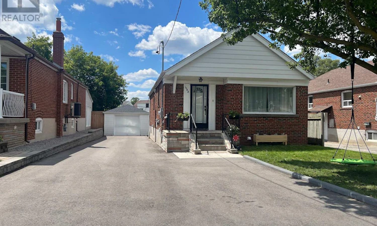 482 Warden Avenue