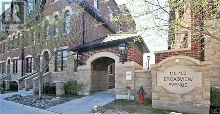 34-140 Broadview Avenue, Toronto, ON, M4M 2G2