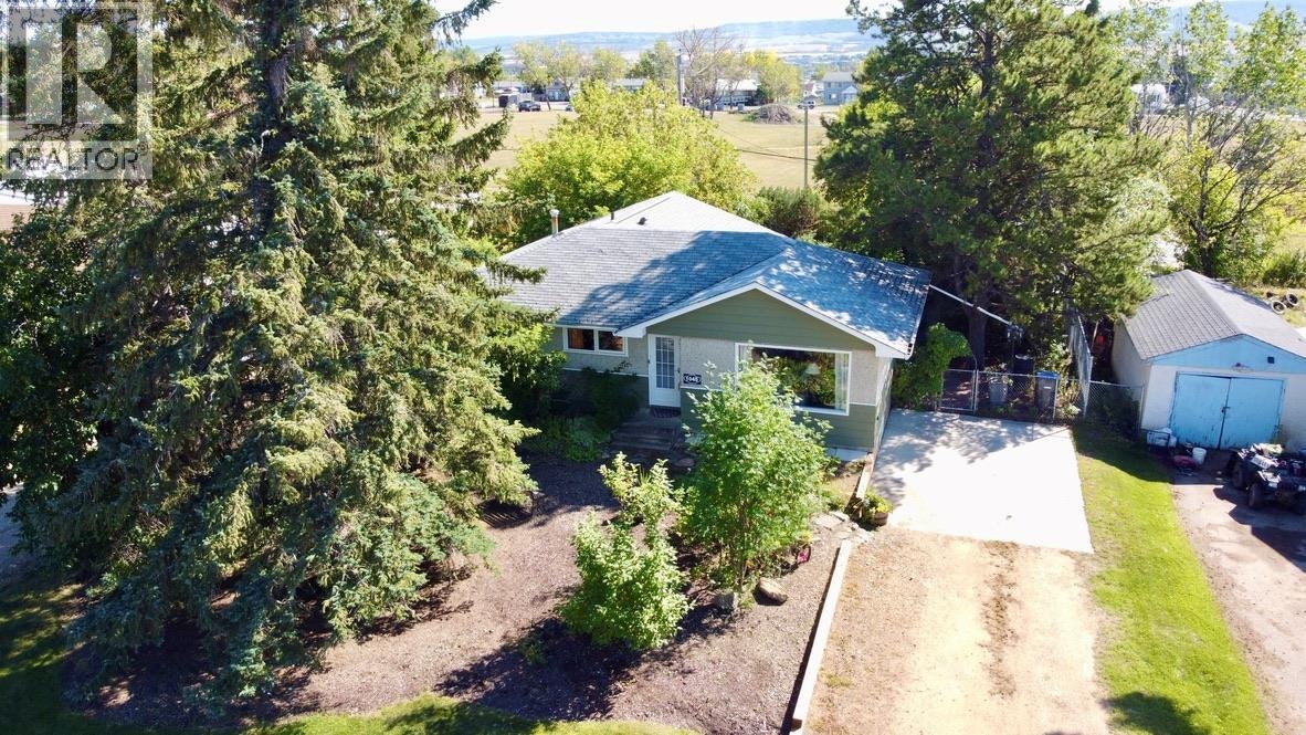 1045 93 Avenue, Dawson Creek, BC, V1G 1E3