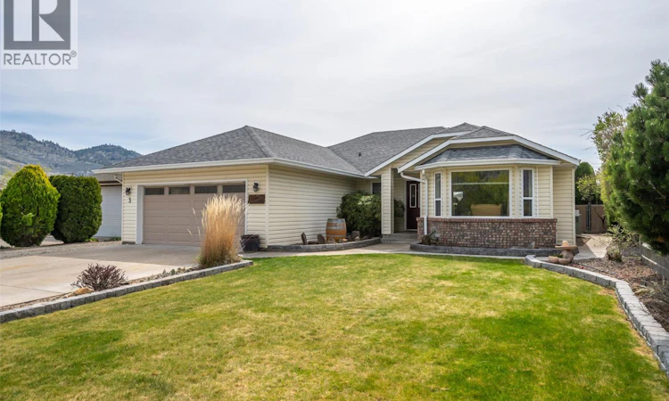 3 Spruce Court