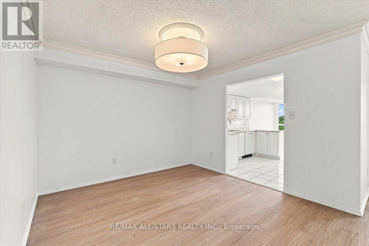 528-25 Austin Drive, Markham, ON, L3R 8H4 - 8