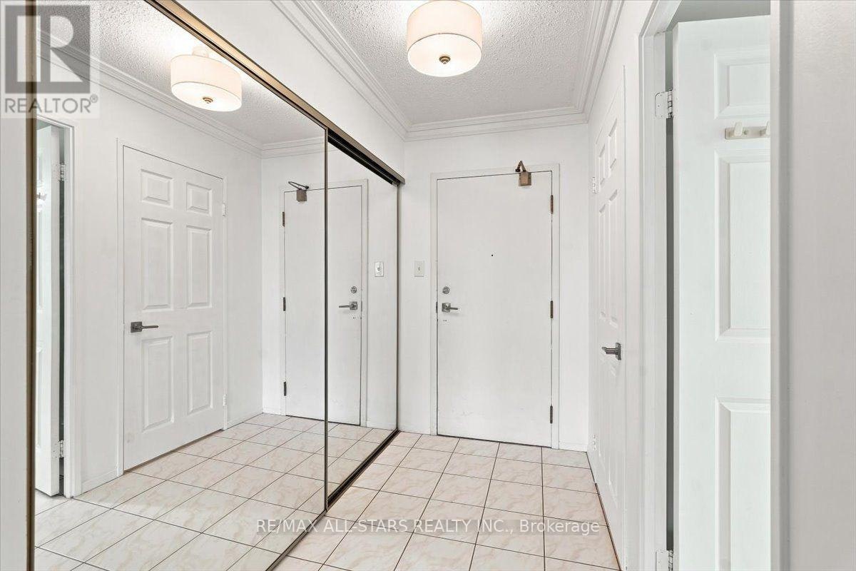 528-25 Austin Drive, Markham, ON, L3R 8H4 - 5