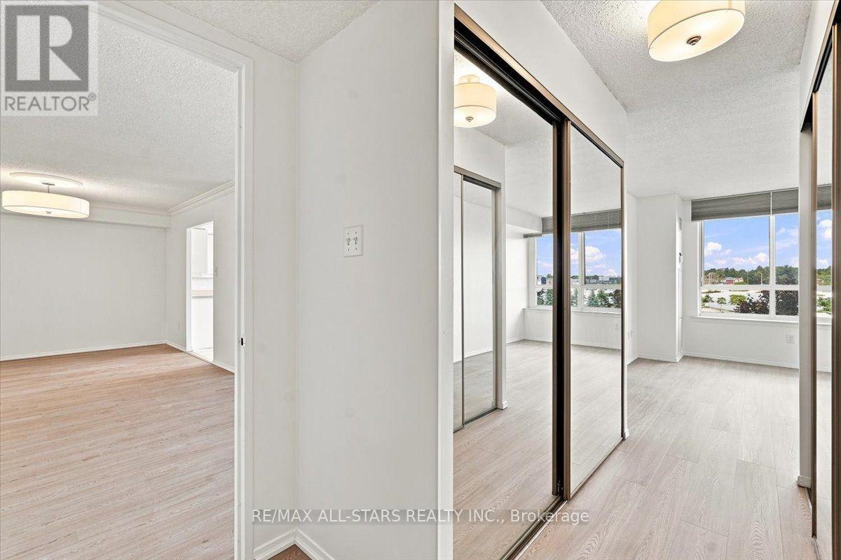 528-25 Austin Drive, Markham, ON, L3R 8H4 - 16