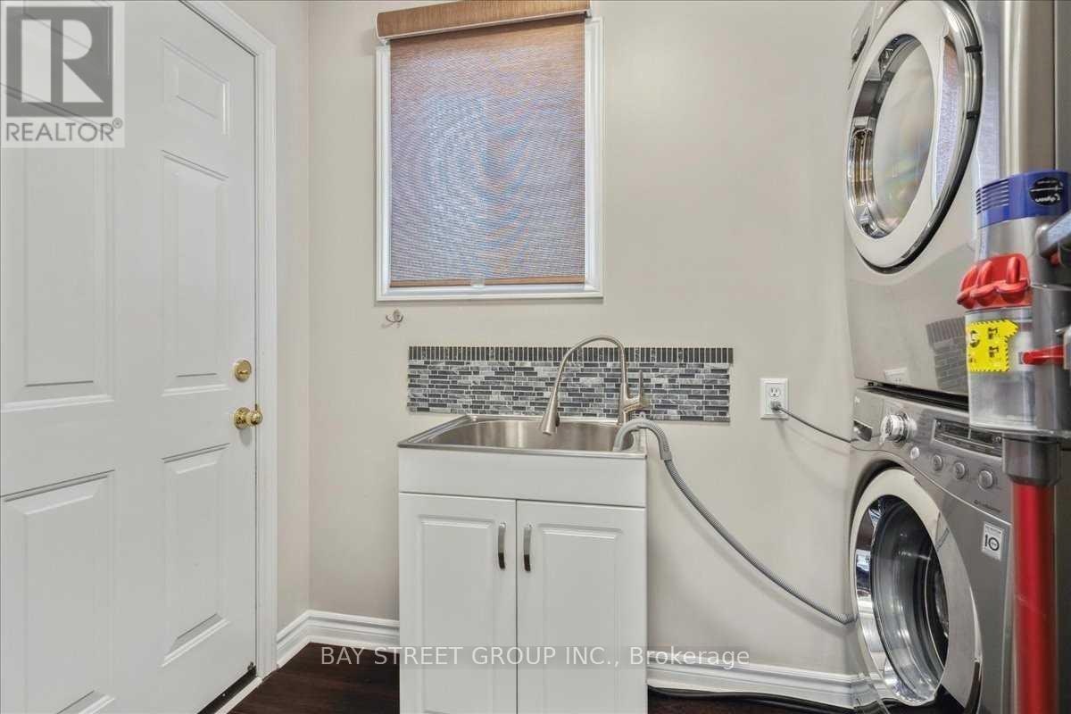 62 Summerset Drive, Barrie, ON, L4N 6G5 - 8