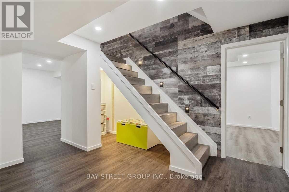 62 Summerset Drive, Barrie, ON, L4N 6G5 - 32