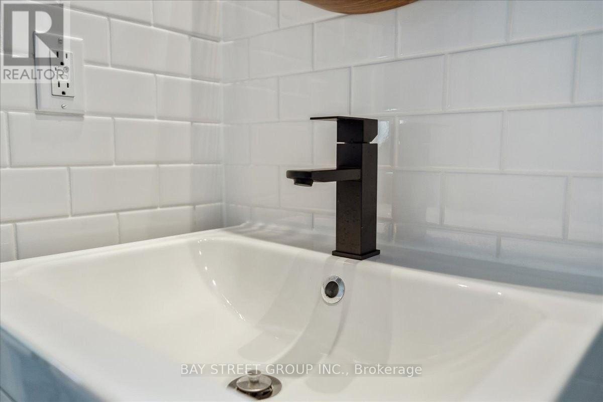 62 Summerset Drive, Barrie, ON, L4N 6G5 - 28