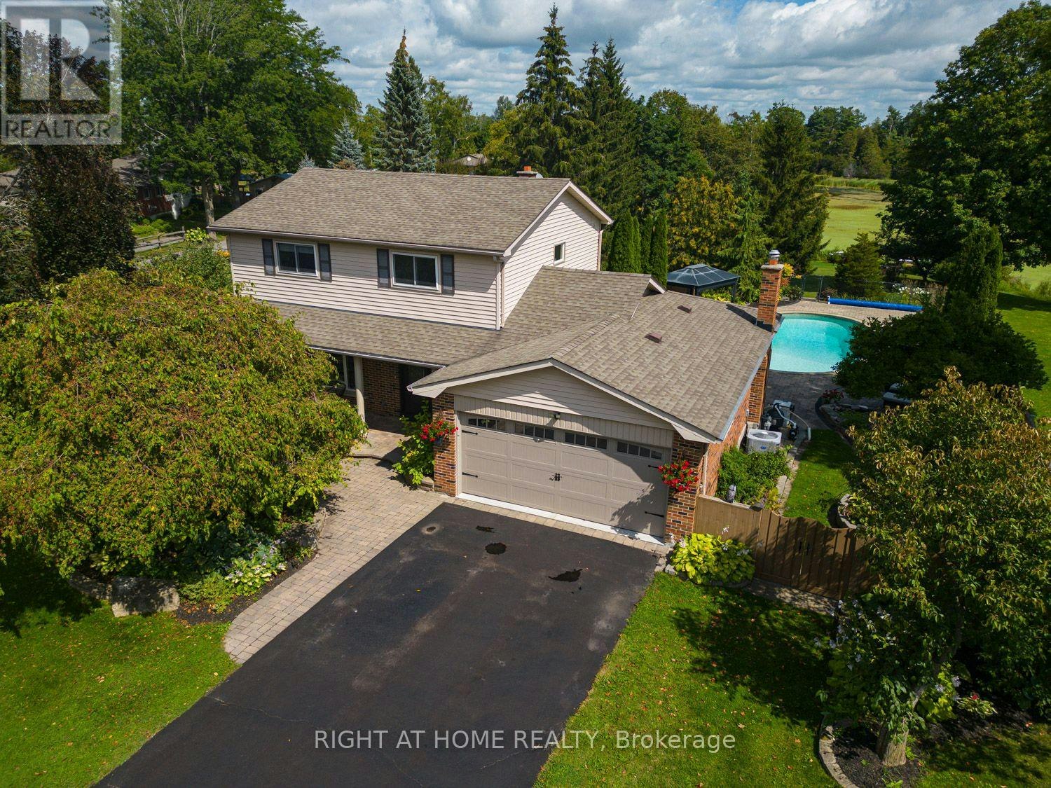 63 Robinglade Avenue, Kawartha Lakes, ON, L0C 1G0
