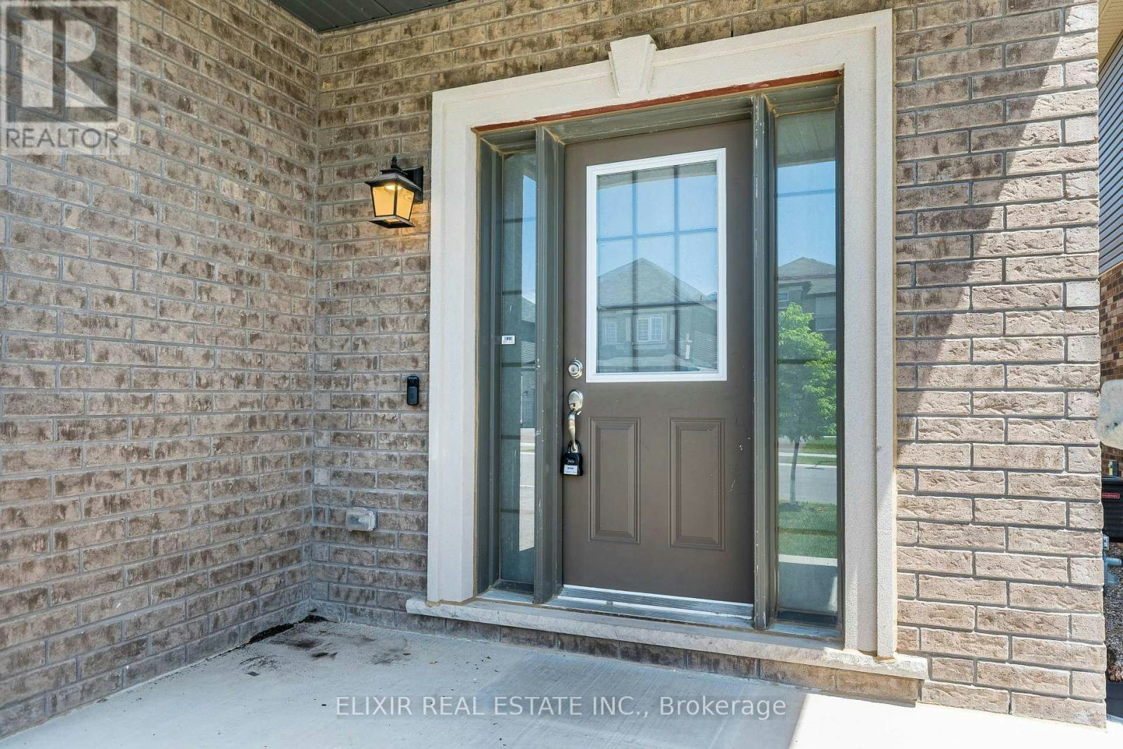 11 Brewis Street, Brant, ON, N3L 0L2 - 4