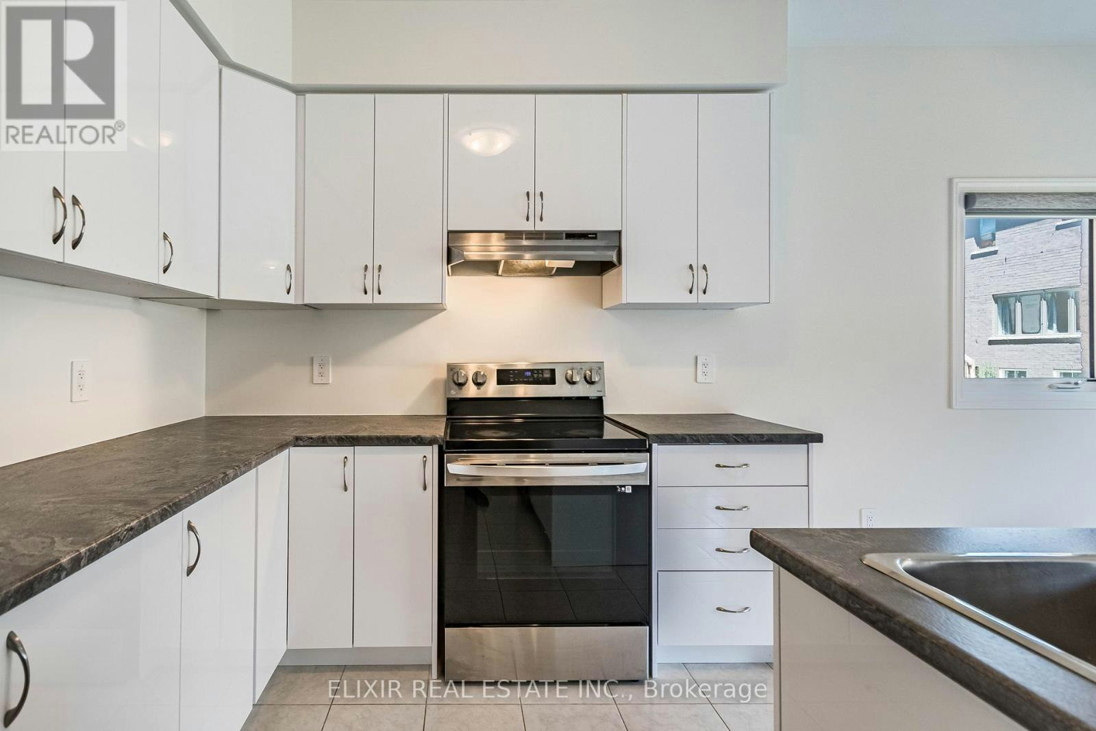 11 Brewis Street, Brant, ON, N3L 0L2 - 13