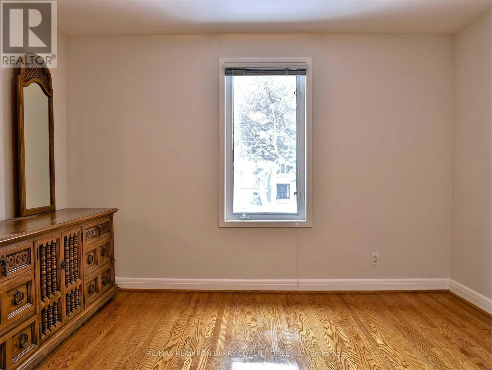160 Owen Boulevard, Toronto, ON, M2P 1G7 - 16