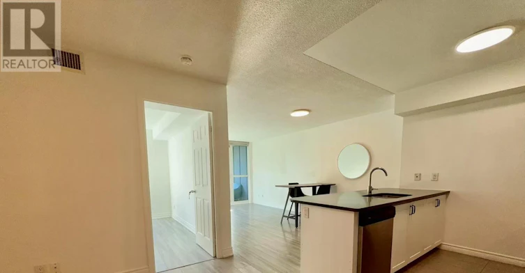 1715-19 Grand Trunk Crescent, Toronto, ON, M5J 3A3 - 10