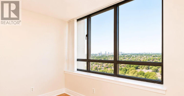 1816-75 Bamburgh Circle, Toronto, ON, M1W 3W1 - 3