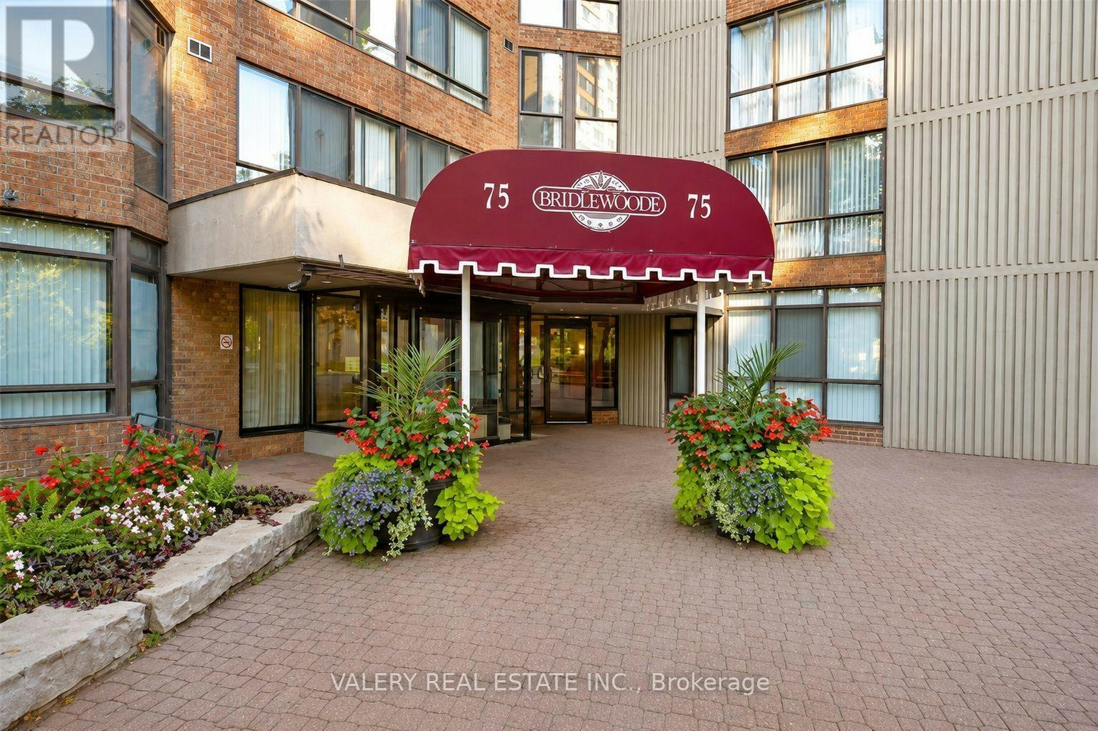 1816-75 Bamburgh Circle, Toronto, ON, M1W 3W1 - 10