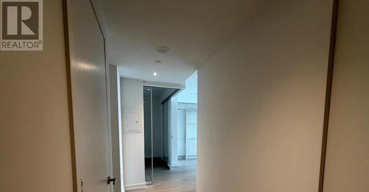 6407-448 Burnhamthorpe Road W, Mississauga, ON, L5B 0R4 - 2