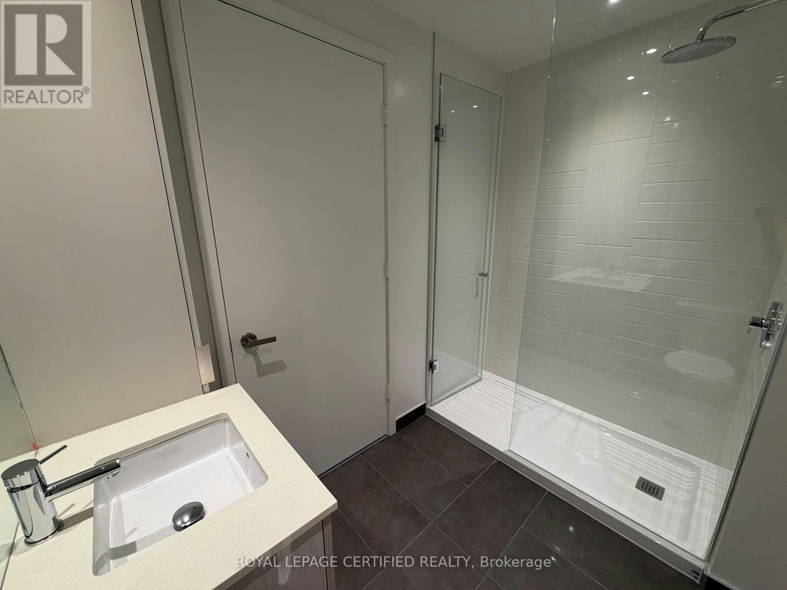 6407-448 Burnhamthorpe Road W, Mississauga, ON, L5B 0R4 - 4