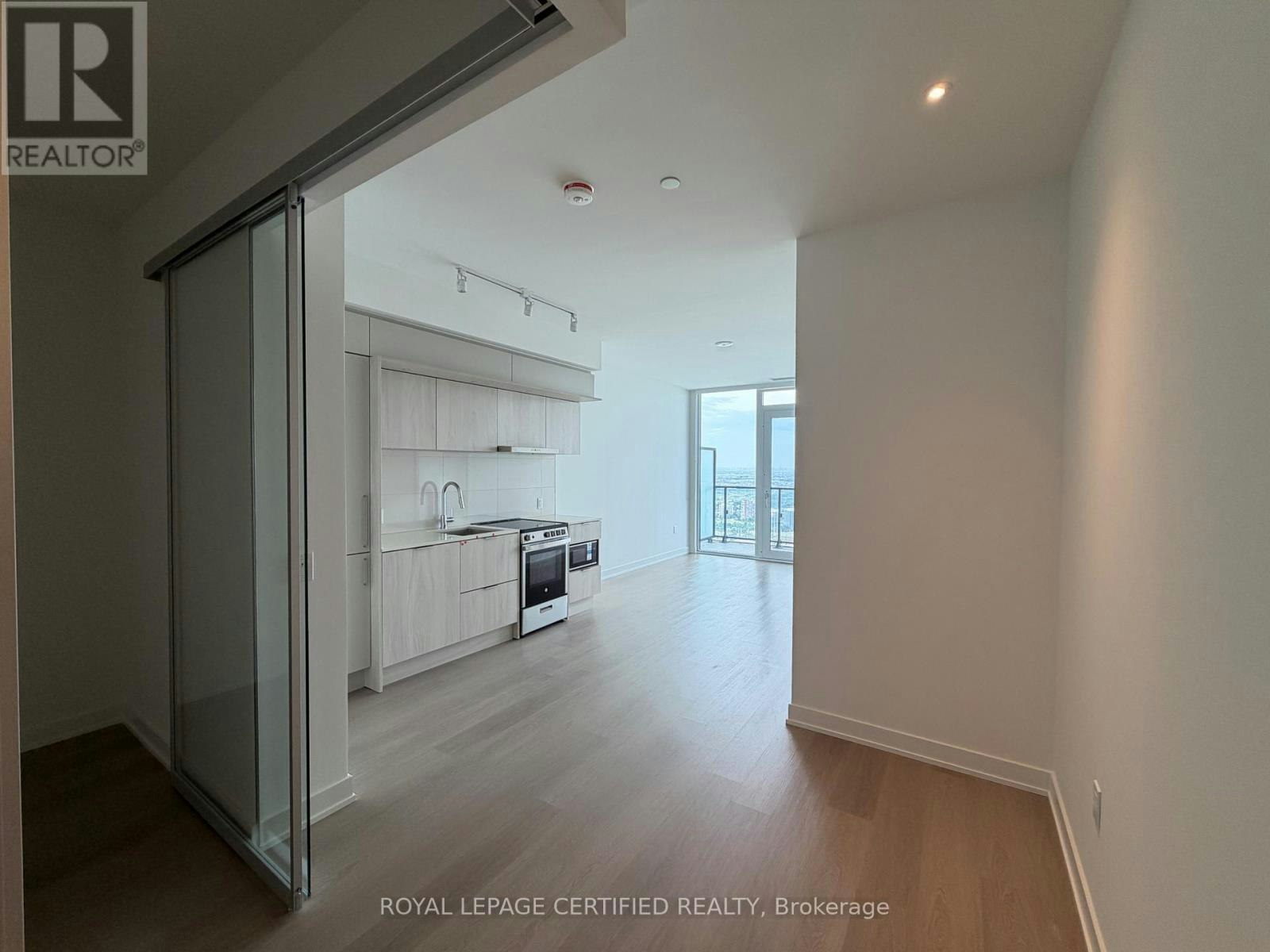 6407-448 Burnhamthorpe Road W, Mississauga, ON, L5B 0R4 - 6