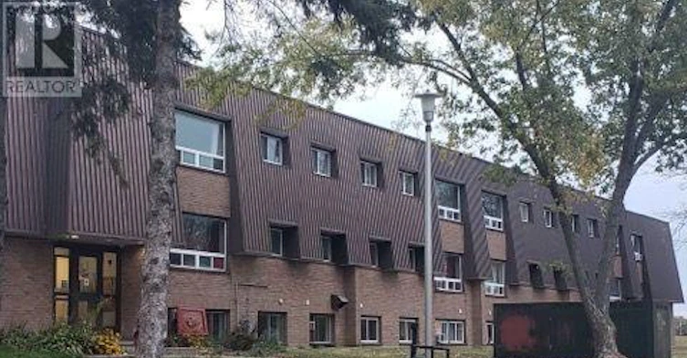 303-260 Academy Street, Loyalist, ON, K0H 1G0