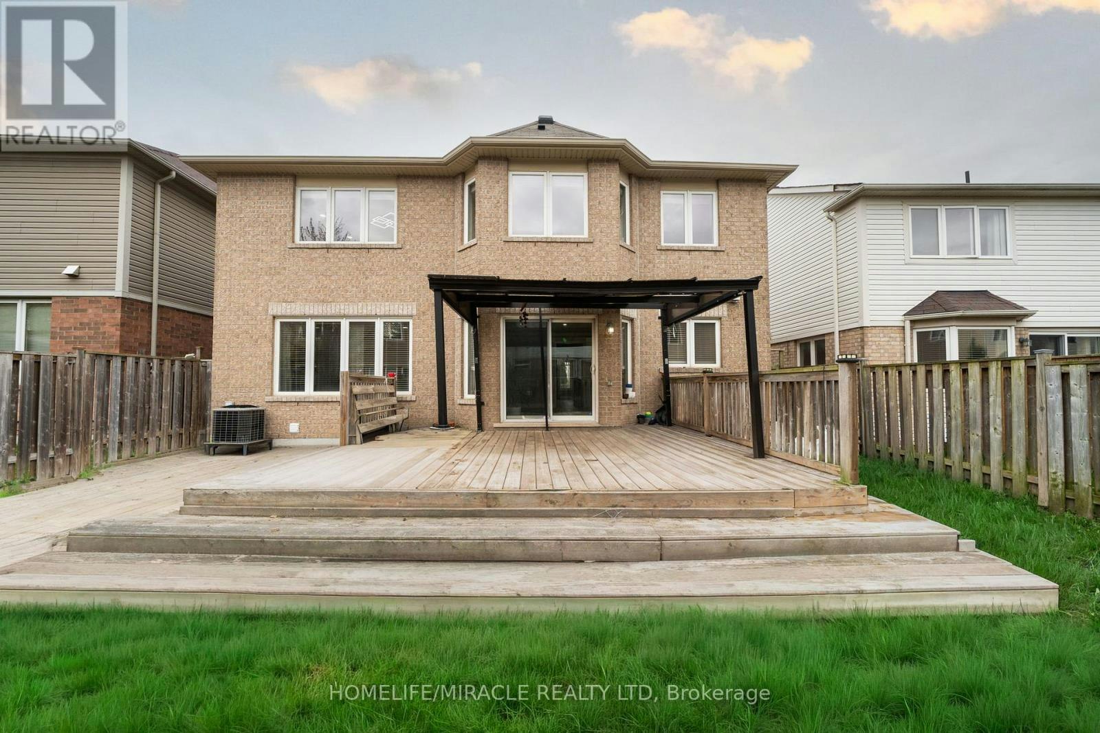 UPPER-151 Baldwin Drive, Cambridge, ON, N3C 0B3 - 35