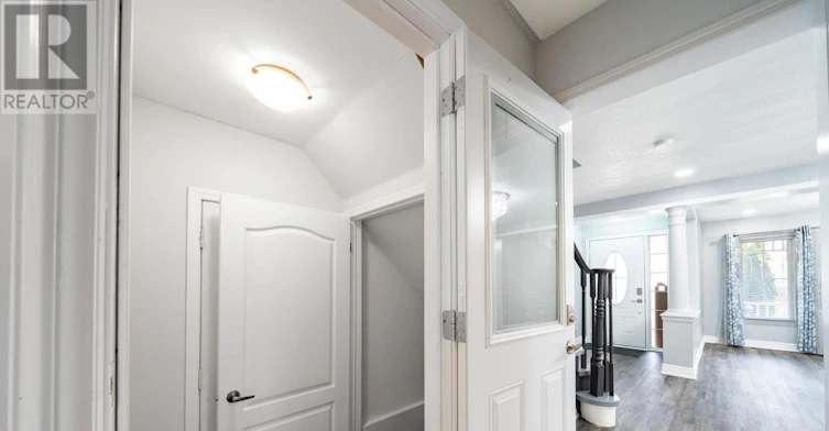 UPPER-151 Baldwin Drive, Cambridge, ON, N3C 0B3 - 33