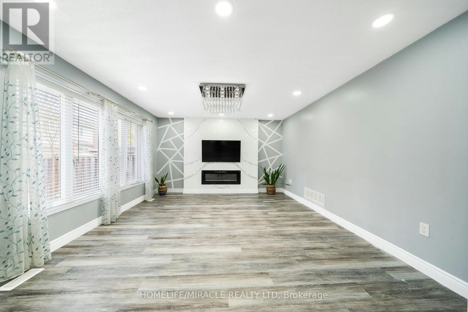UPPER-151 Baldwin Drive, Cambridge, ON, N3C 0B3 - 13