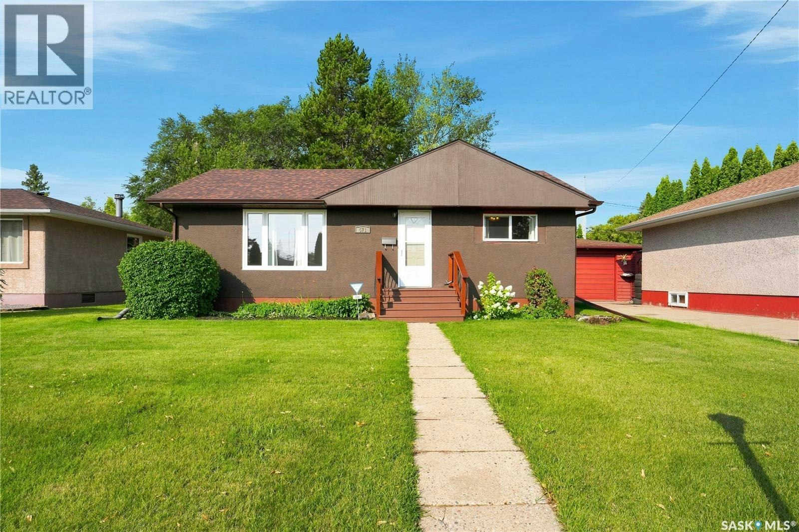 571 104th Street, North Battleford, SK, S9A 1M5