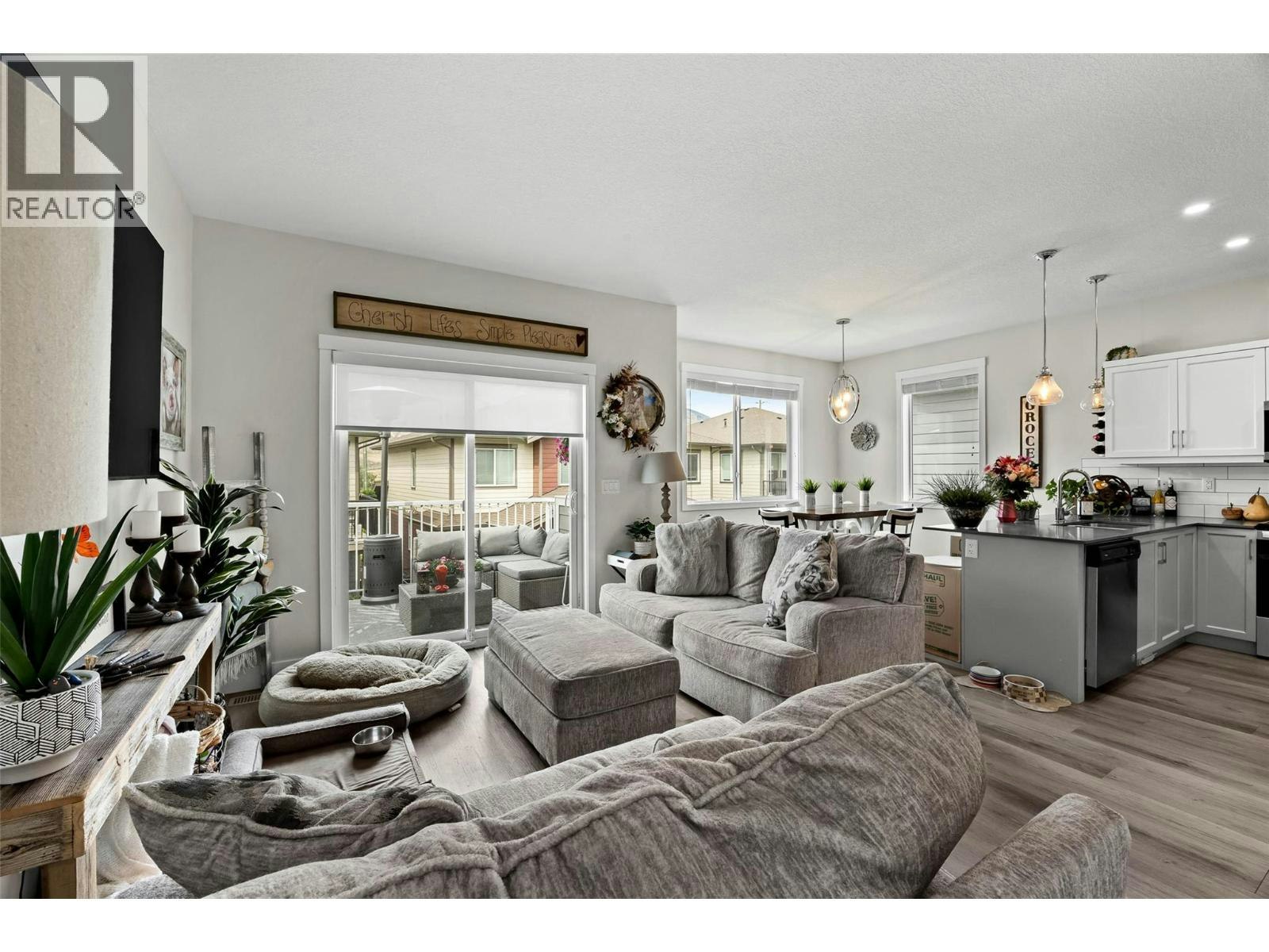 175-200 Grand Boulevard, Kamloops, BC, V2C 0H3 - 6