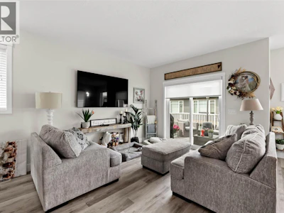 175-200 Grand Boulevard - 5