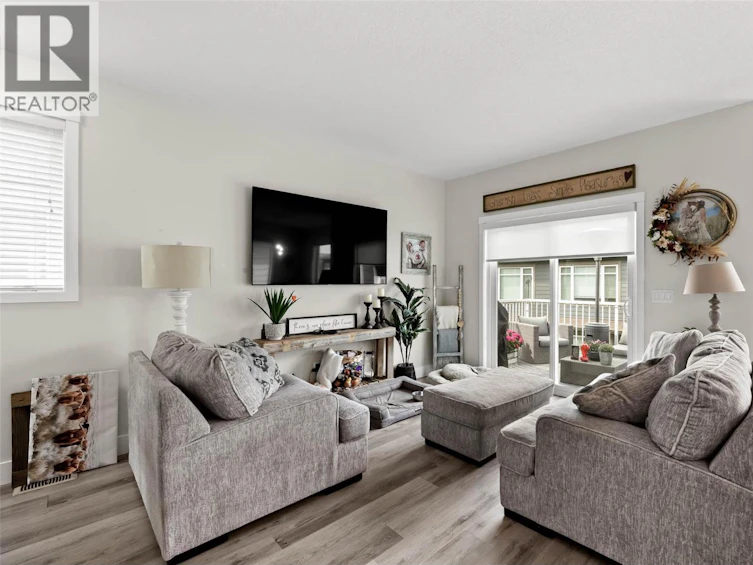 175-200 Grand Boulevard, Kamloops, BC, V2C 0H3 - 5