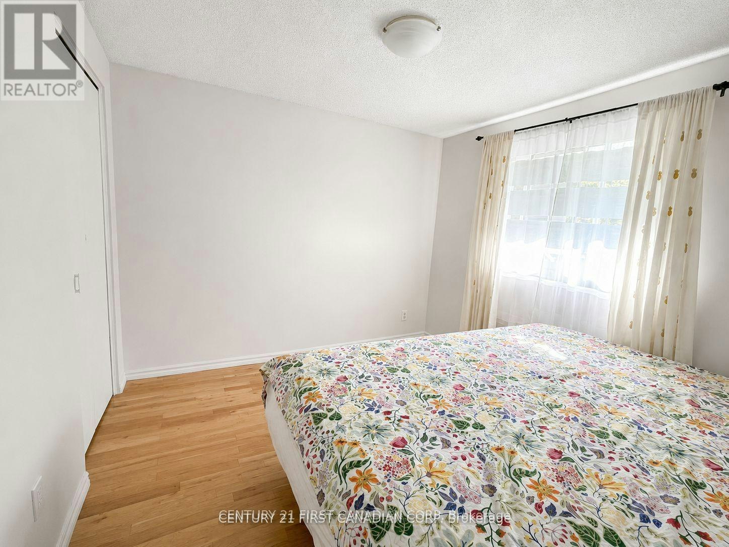 1341 Aldersbrook Road, London, ON, N6G 3J1 - 9