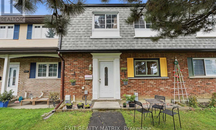 3-1661 Heron Road
