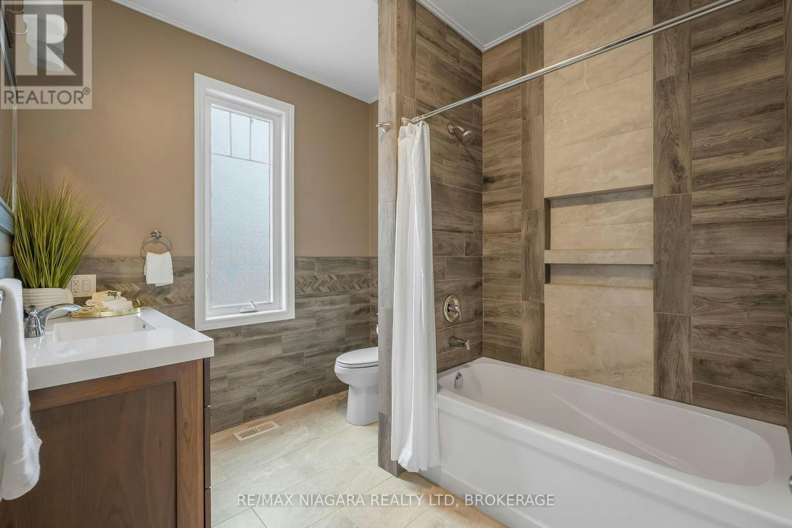 3157 Bethune Avenue, Fort Erie, ON, L0S 1N0 - 31