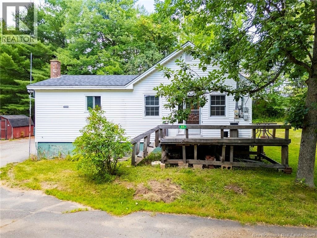 82 Chestnut Drive, Minto, NB, E4B 3L5