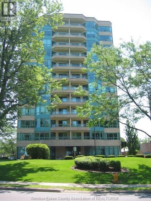 1006-3601 Riverside Drive East, Windsor, ON, N8Y 4Y2