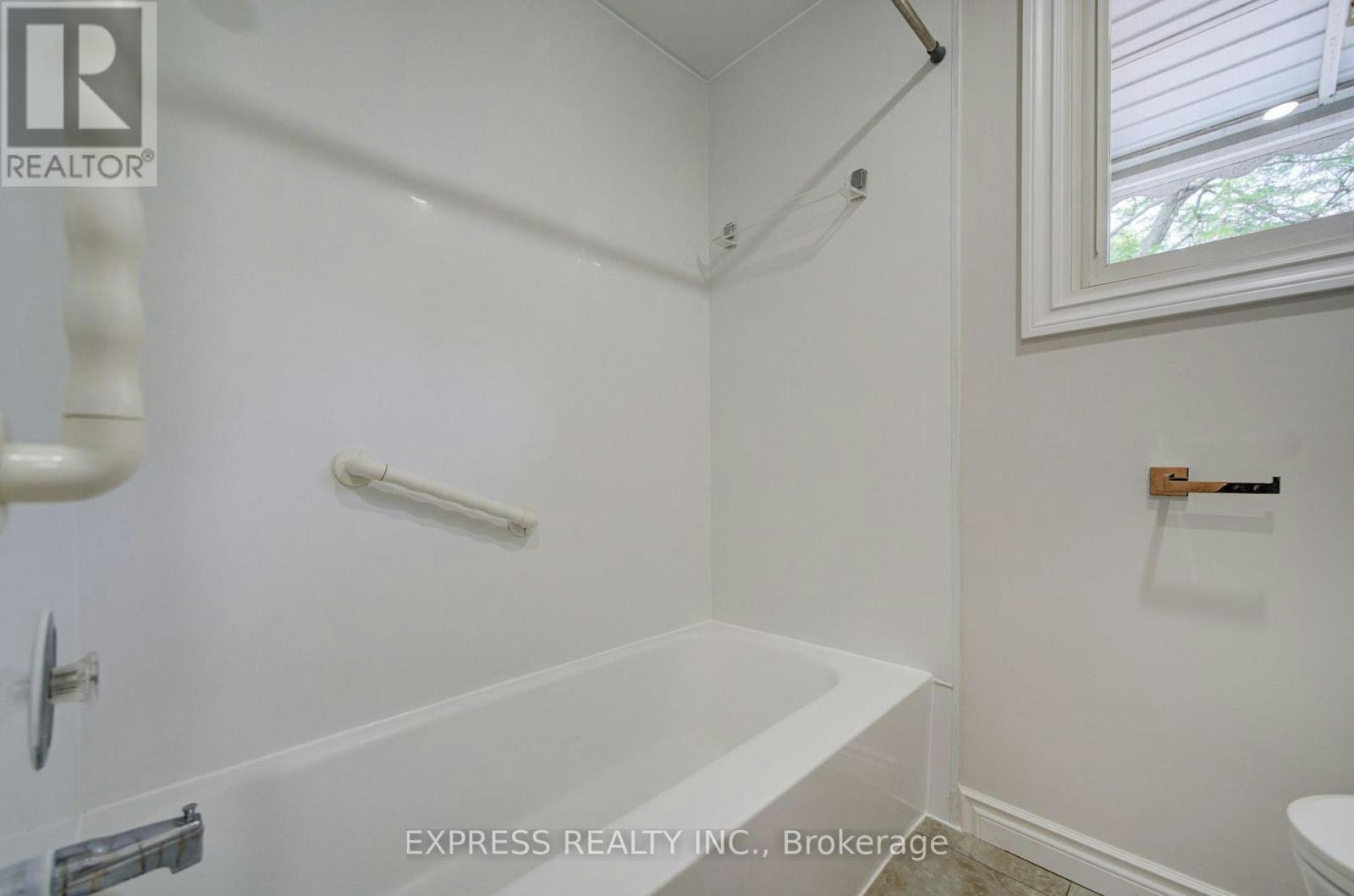 1162 Somerville Street, Oshawa, ON, L1G 4K5 - 30