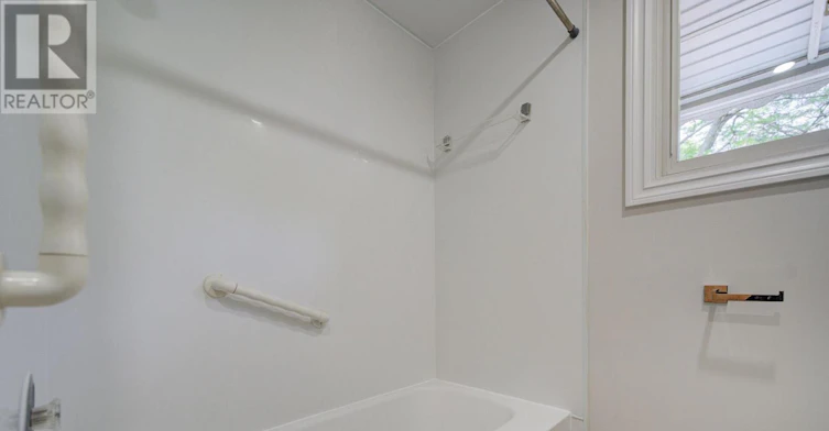 1162 Somerville Street, Oshawa, ON, L1G 4K5 - 30
