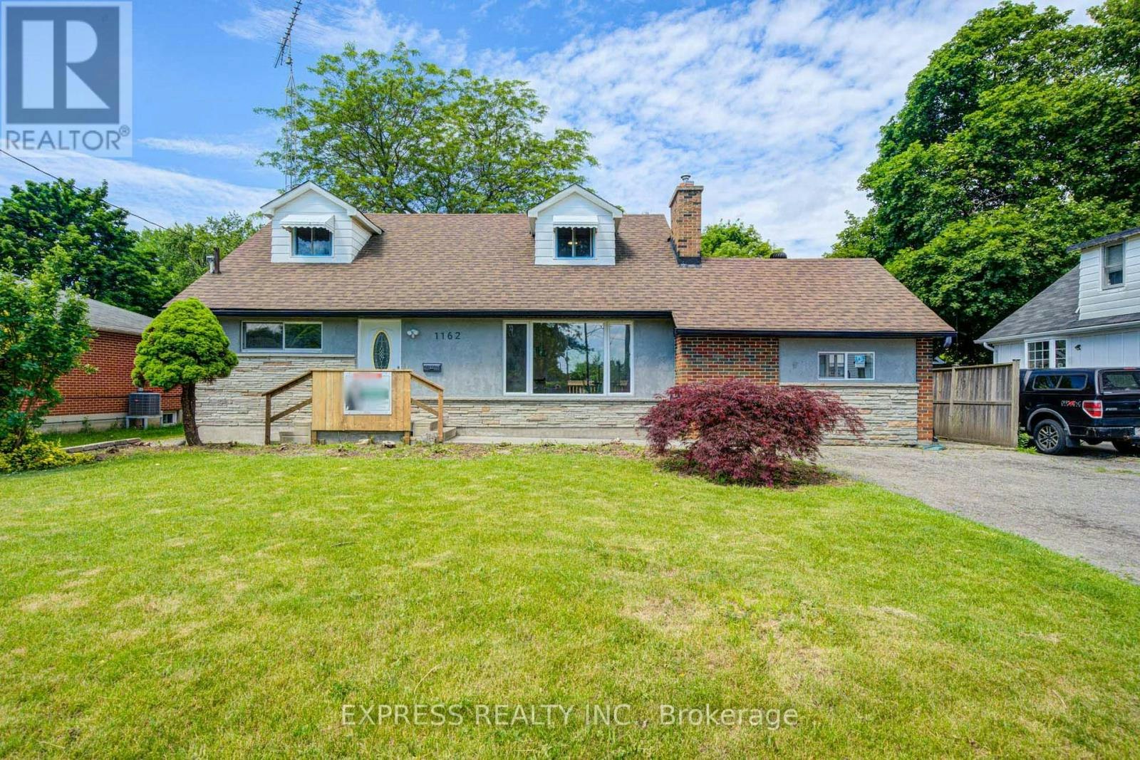 1162 Somerville Street, Oshawa, ON, L1G 4K5