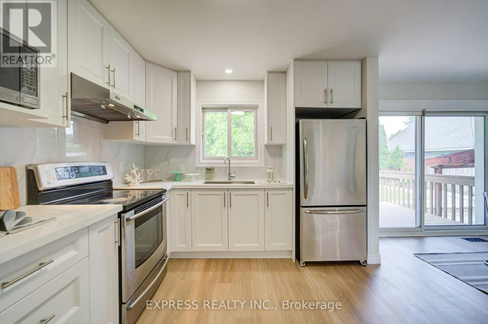 1162 Somerville Street, Oshawa, ON, L1G 4K5 - 8