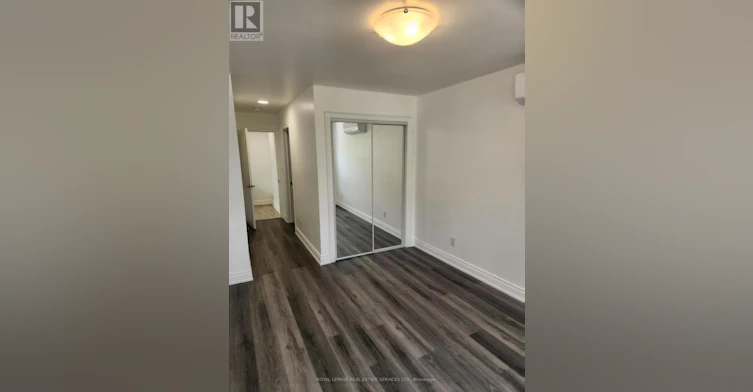 302-2820 Danforth Avenue, Toronto, ON, M4C 1M1 - 5