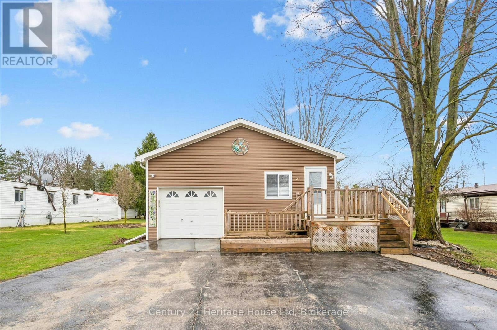 25 Fourth Avenue, Wellington North, ON, N0G 2K0